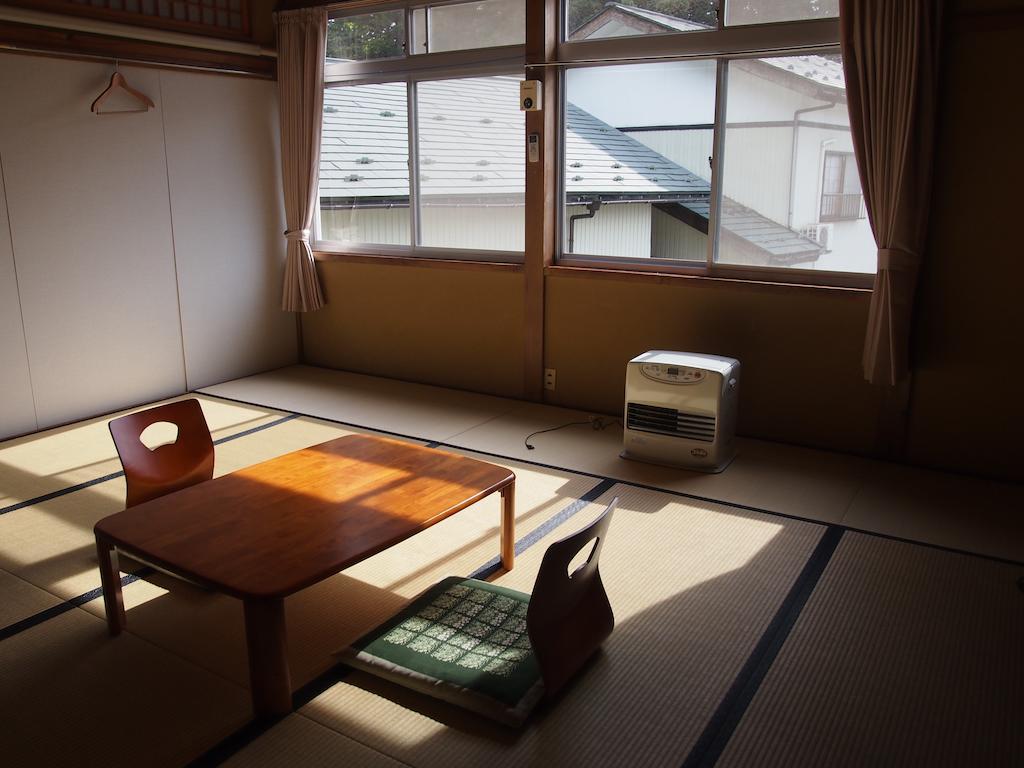 Shukubo Kanbayashi Katsukane Tsuruoka Exteriör bild